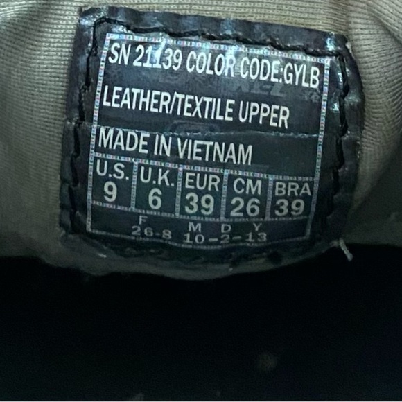 Skechers Gray Suede for Women Size 8.5 - Picture 6 of 6